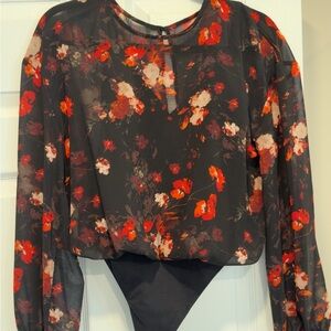 Aritzia Wilfred Floral Bodysuit